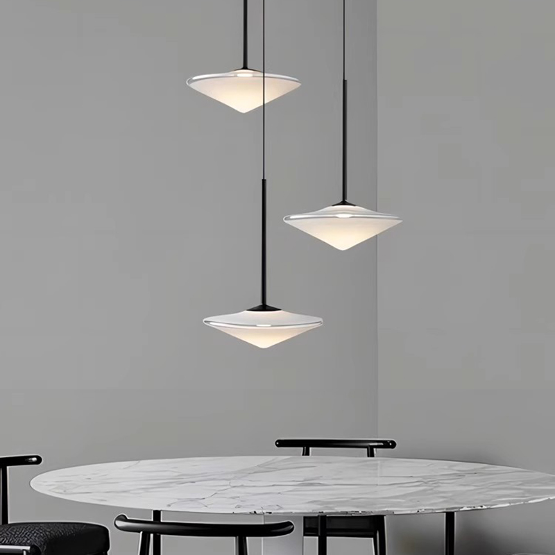 Modern Flying Saucer Glass Pen - Desk Setup White recensie en prijs