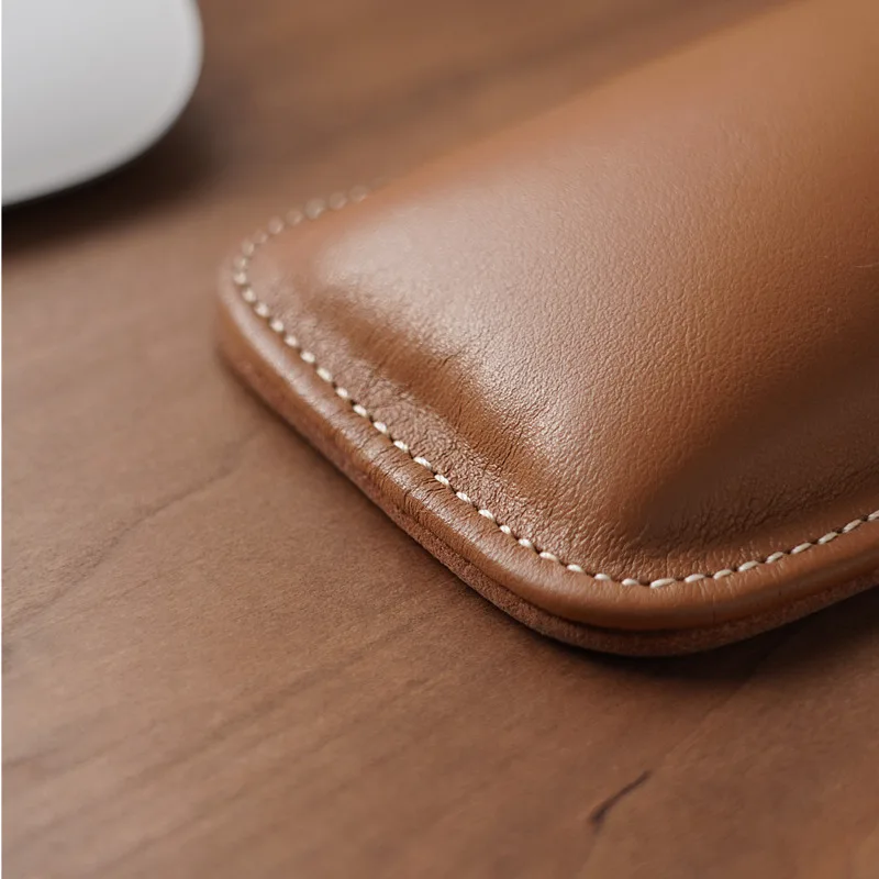 Genuine Leather Wrist Rest Top - Desk Setup Ergonomics recensie en prijs